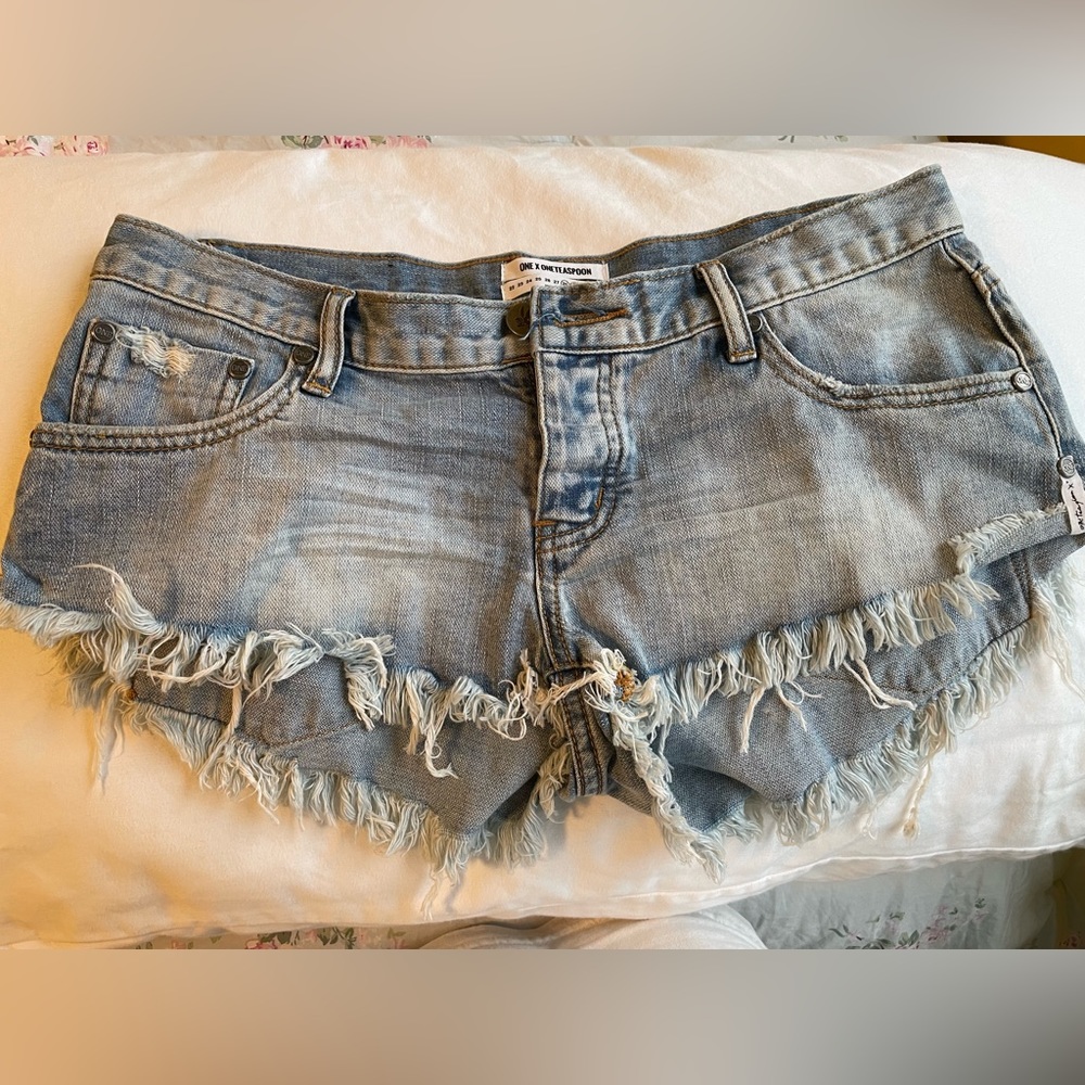 One teaspoon Jean shorts